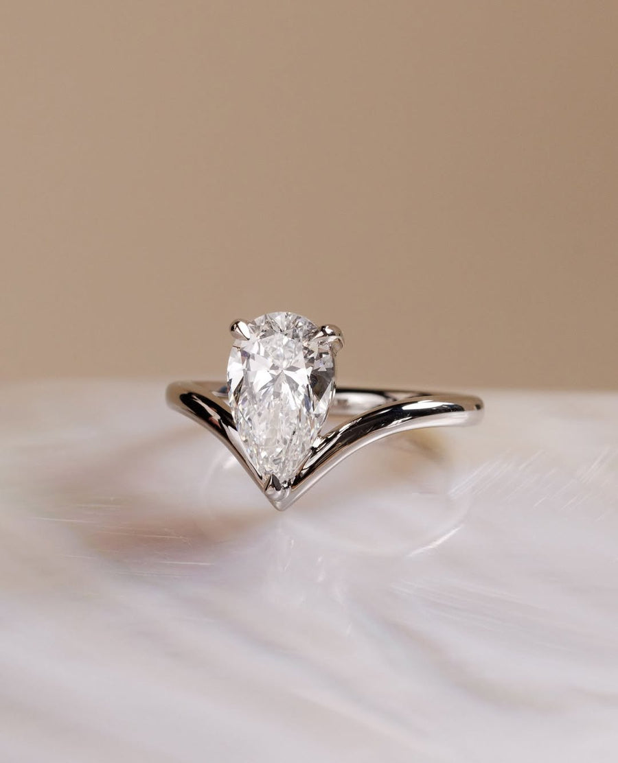 1.0-3.0 CT Pear⁠ Lab Grown Diamond solitaire Style Engagement Ring