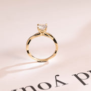 1.0 CT Round Cut Twisted Pave Moissanite Engagement Ring