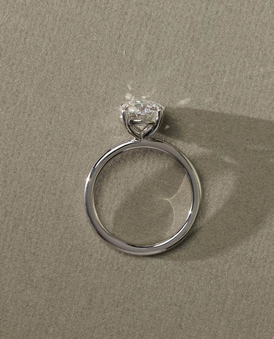 1.0 - 3.0 CT Round  Lab Grown Diamond Solitaire Setting Engagement Ring