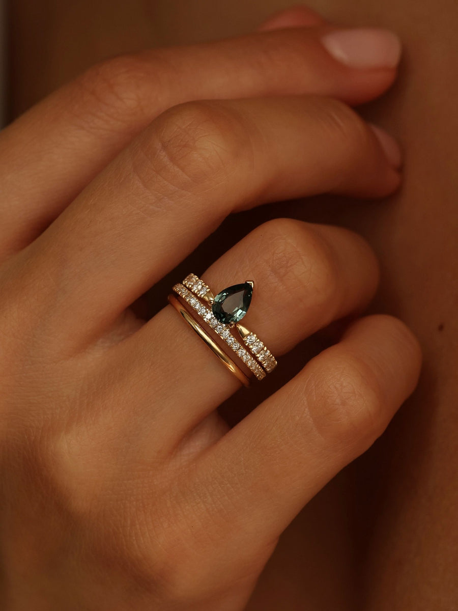 0.36 TCW Round Cut Open Wedding Band