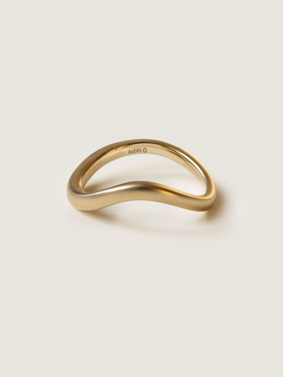 Curved plain style Wedding Band