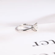 2.0 CT Princess Cut Solitaire Moissanite Engagement Ring