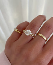 1.0-3.0 CT Round⁠ Lab Grown Diamond Cluster Style Engagement Ring