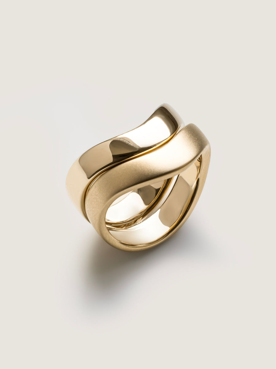 Plain Curved Wedding Band