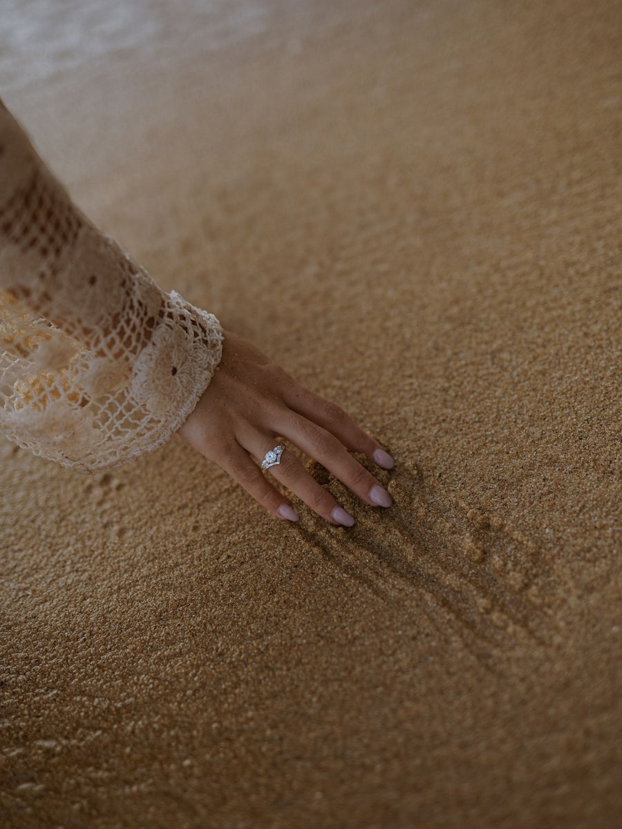 0.30 TCW Baguette Cut curved style Wedding Band