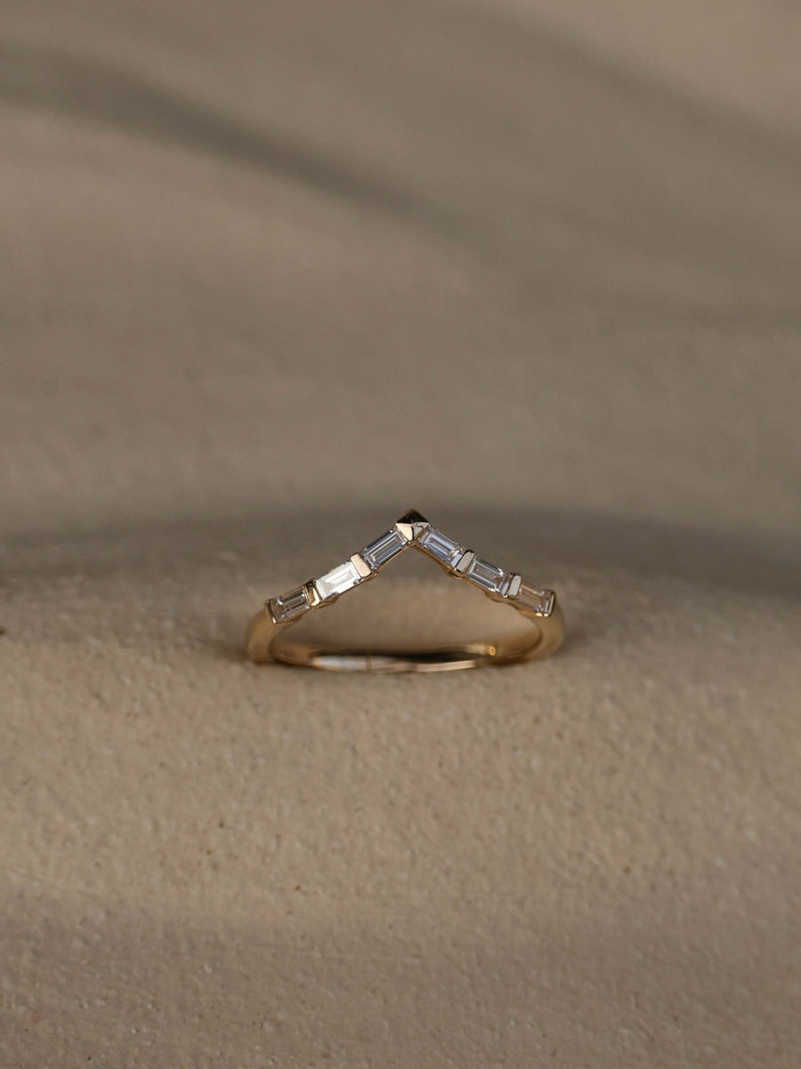 0.30 TCW Baguette Cut curved style Wedding Band