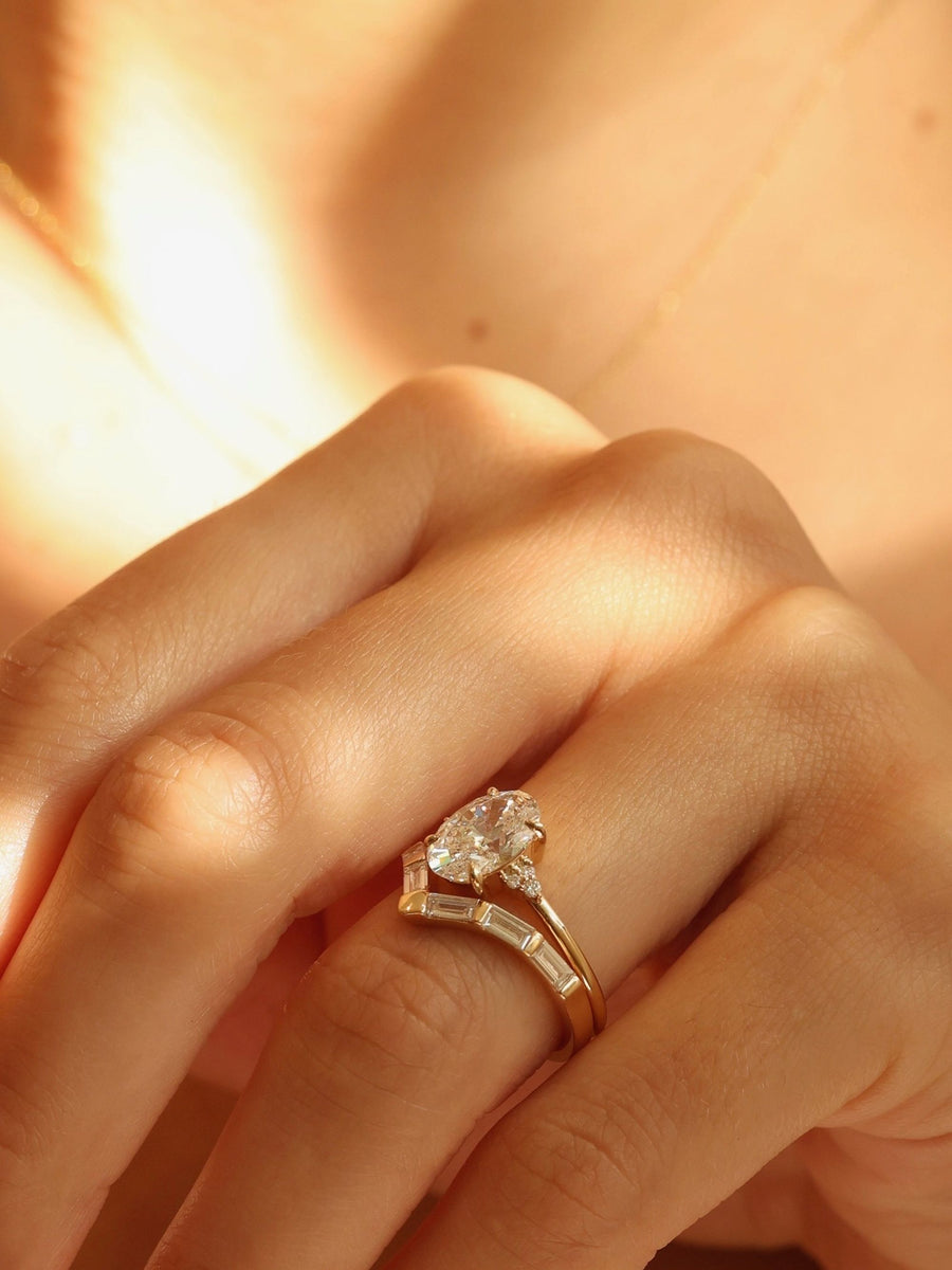 0.30 TCW Baguette Cut curved style Wedding Band