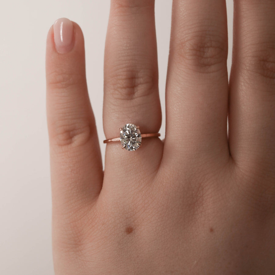 0.84-2.72 CT Oval Cut Solitaire Moissanite Engagement Ring