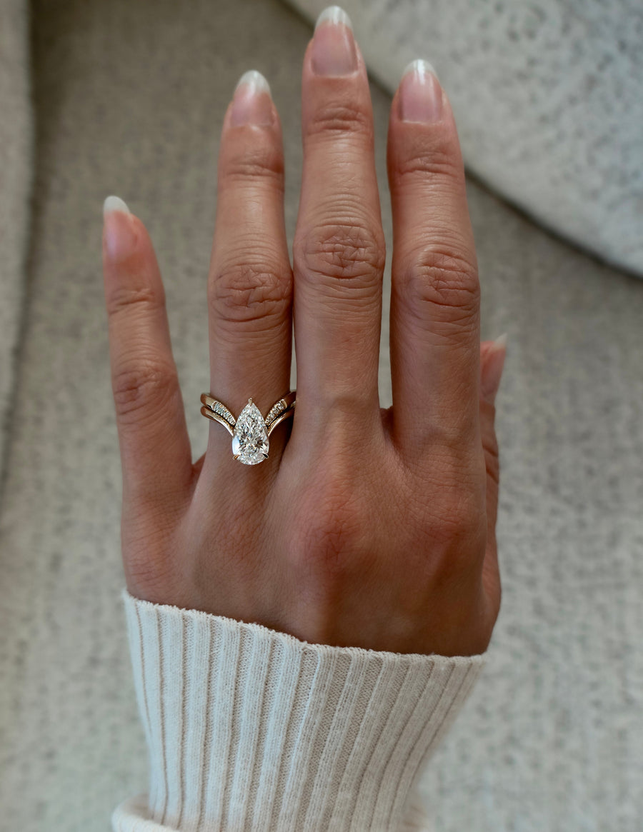 1.0 -3.0 CT Pear Shaped Lab Grown Diamond Soliatire Style Engagement Ring