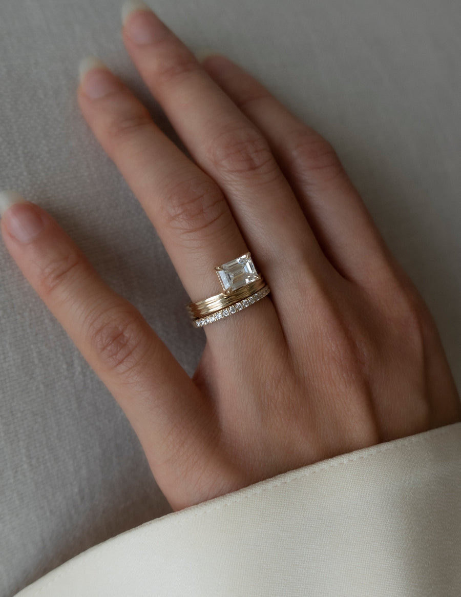 1.50 -2.50 CT Emerald Lab Grown Diamond Solitaire Style Bridal Bing Set