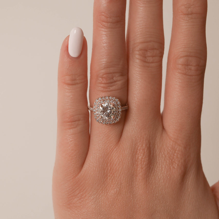 1.0 CT Round Cut Double Halo Moissanite Engagement Ring