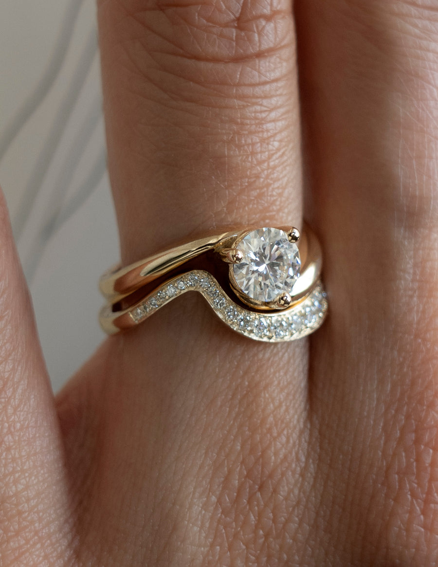 1.0-2.0 CT Round Cut Lab Grown Diamond Solitaire Style Bridal Ring Set