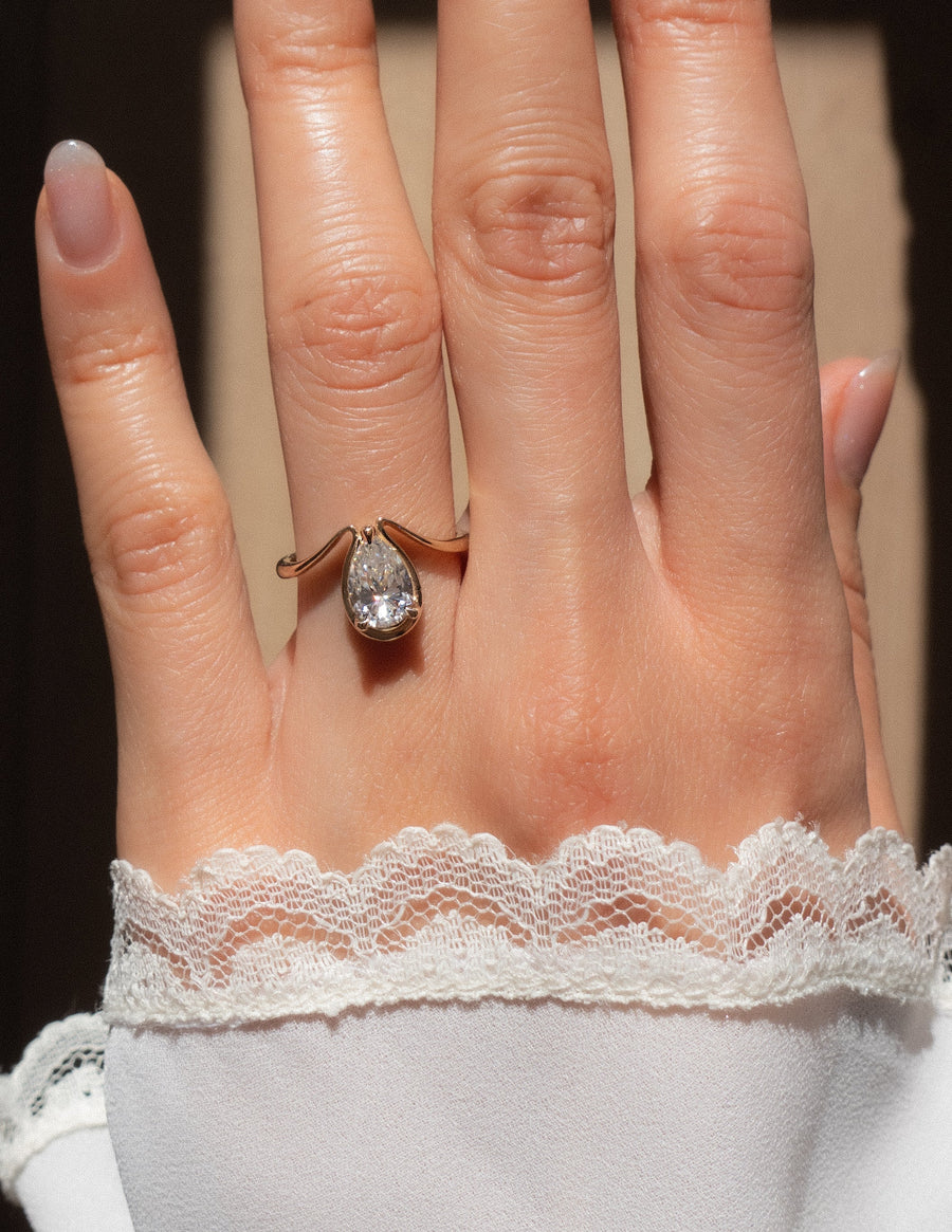 1.25 - 2.0 CT Pear Shaped Lab Grown Diamond Unique Style Engagement Ring