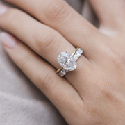 4.0 CT Oval Solitaire Moissanite Engagement Ring