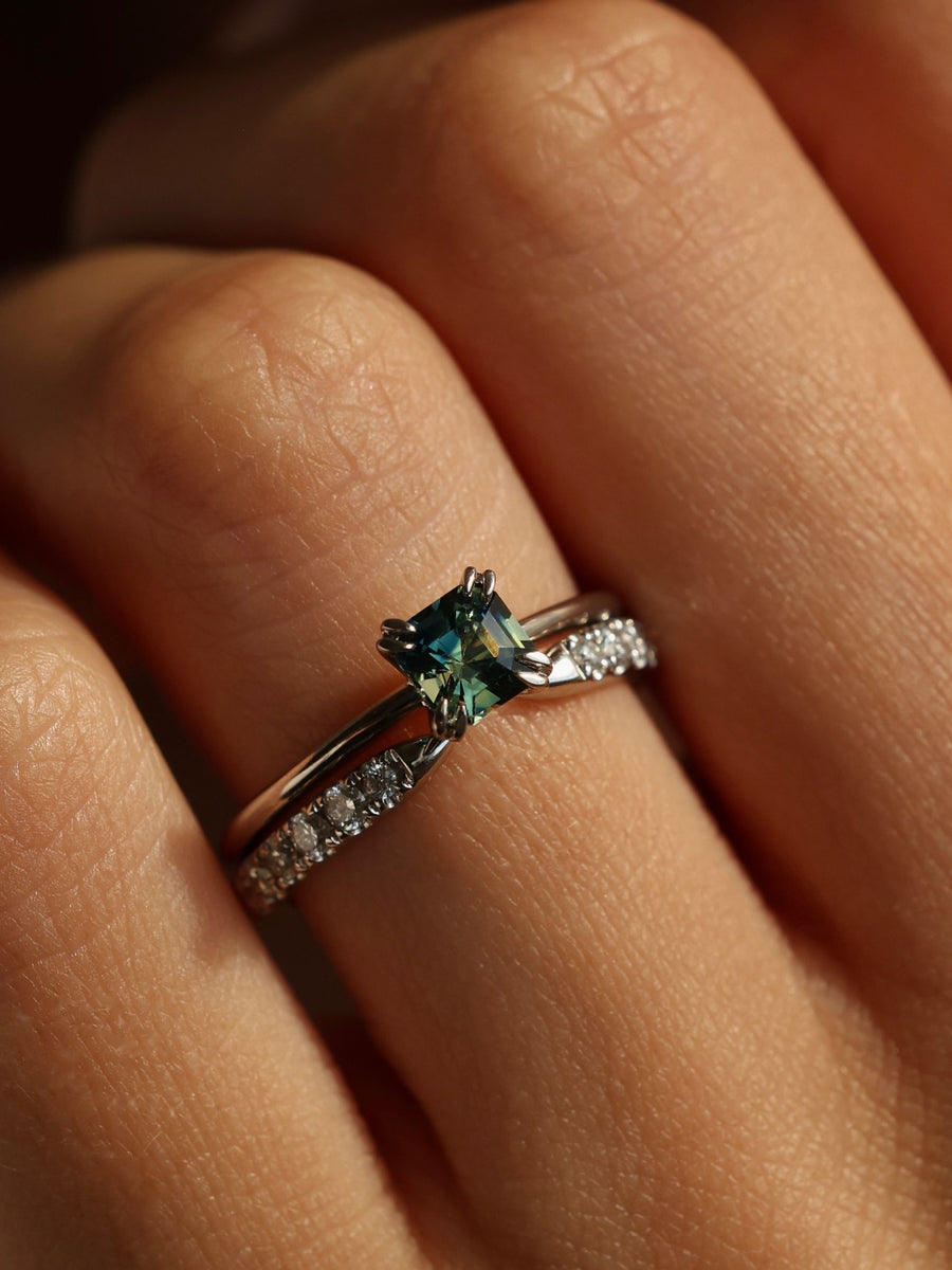 0.36 TCW Round Cut Open Wedding Band