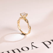 1.0 CT Round Cut twisted Moissanite Engagement Ring