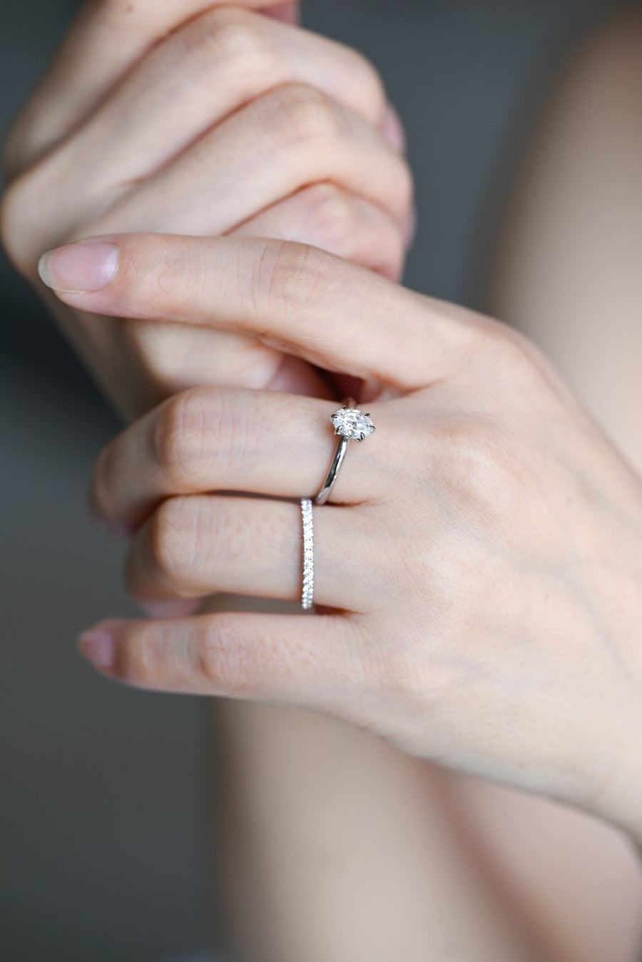 1.0 CT Oval Cut solitaire Moissanite Engagement Ring