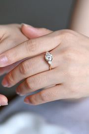 2.0 CT Round Cut Three Stone Moissanite Engagement Ring