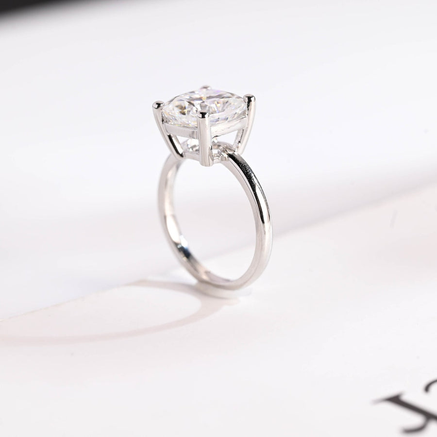 3.0 CT Cushion Cut solitaire Moissanite Engagement Ring