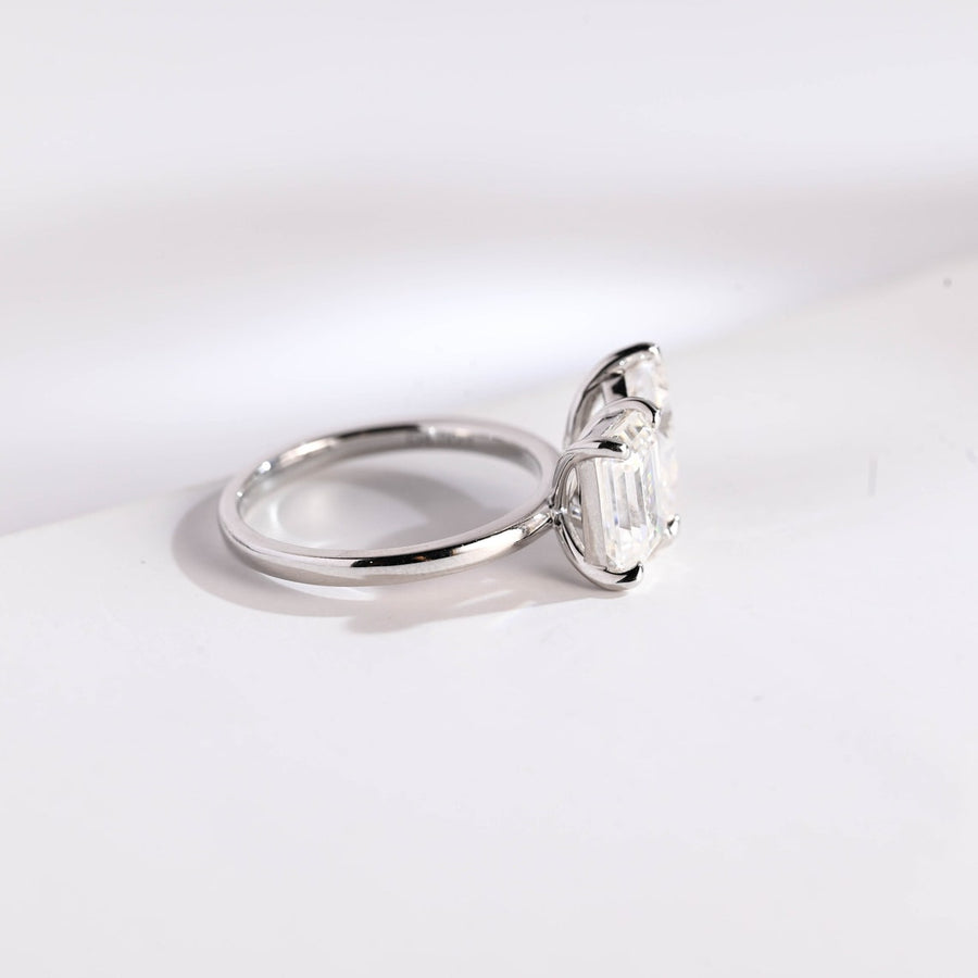 4.0 CT Emerald & Pear Cut solitaire Moissanite Engagement Ring