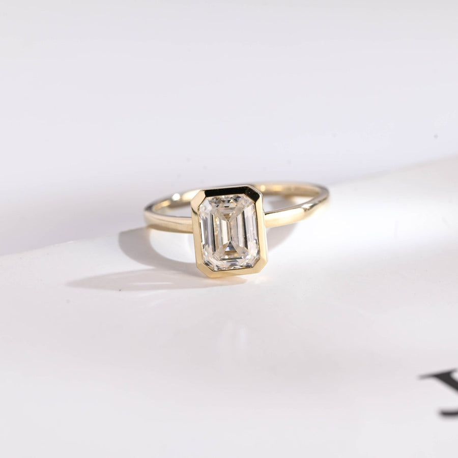 2.0 CT Emerald Cut bezel solitaire Moissanite Engagement Ring