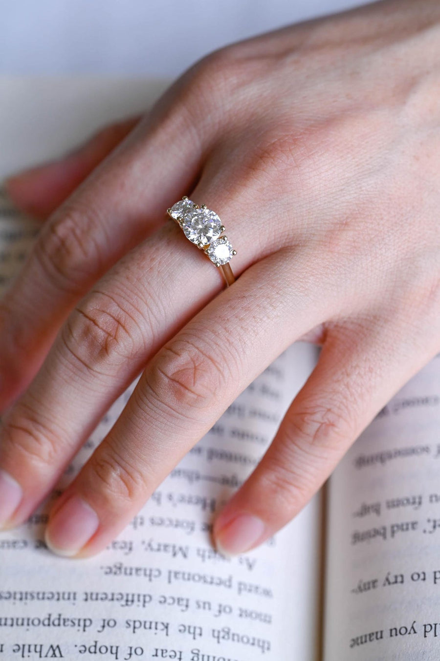 1.0 CT Round Cut three stone Moissanite Engagement Ring