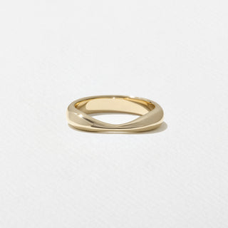 Plain solitaire Wedding Band