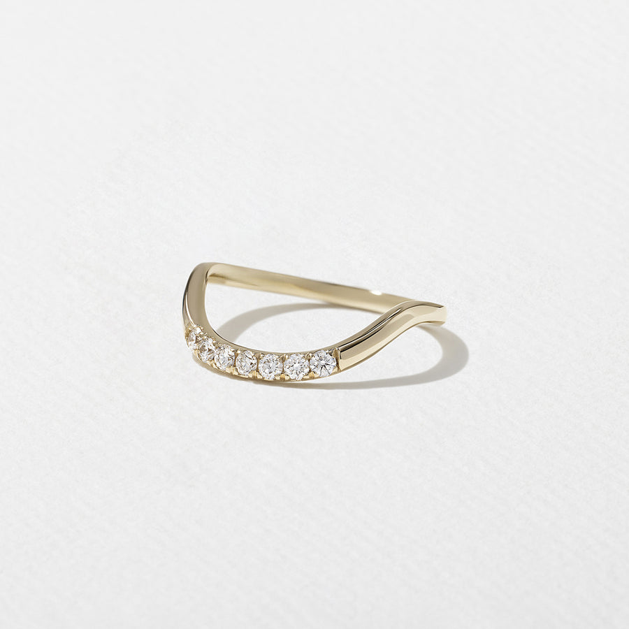 0.14 TCW Round Shape Unique Curved Wedding Band