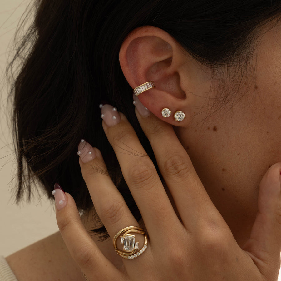 0.14 TCW Round Shape Unique Curved Wedding Band