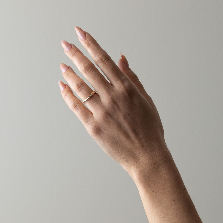 Plain Curved Wedding Band