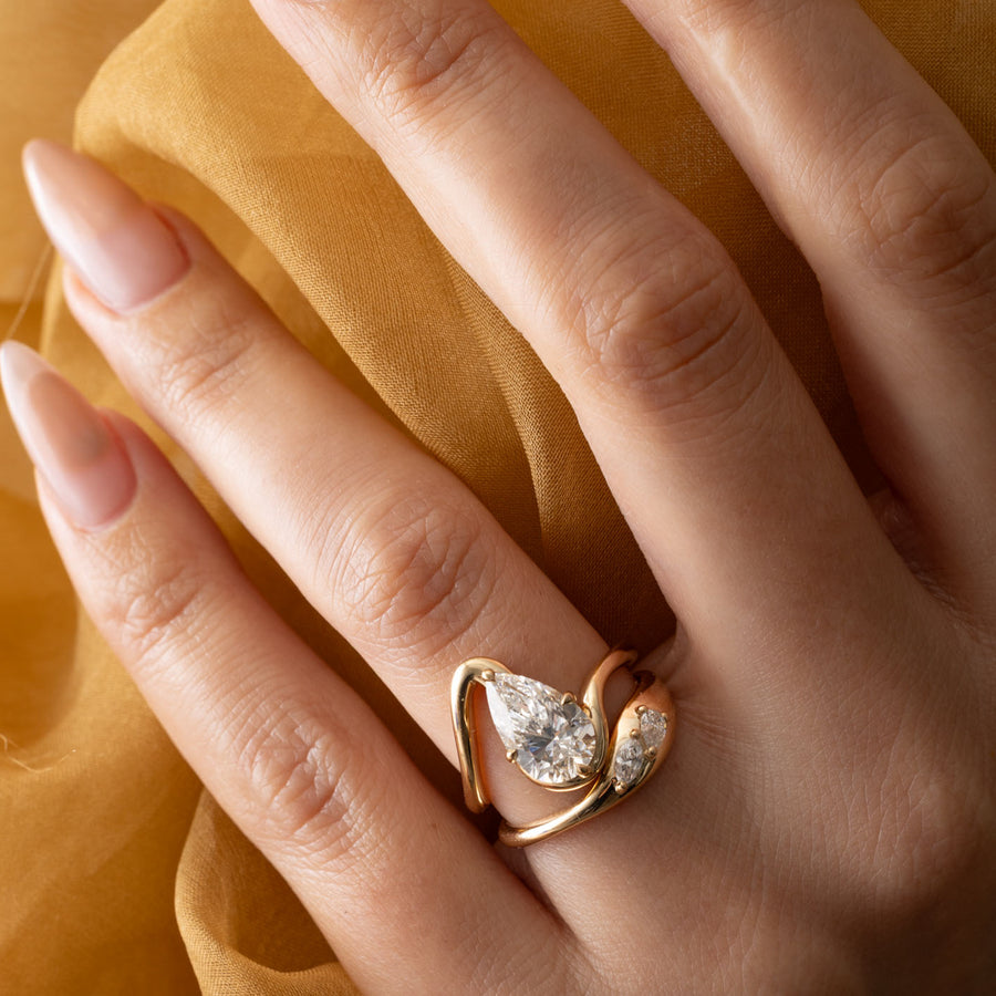 1.50- 3.50 CT Pear Lab Grown Diamond Solitaire Engagement Ring