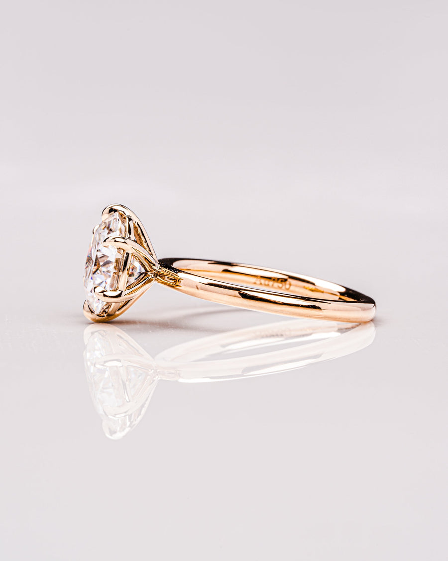 1.60 CT Round Cut Solitaire Moissanite Engagement Ring - Barbara Maison 