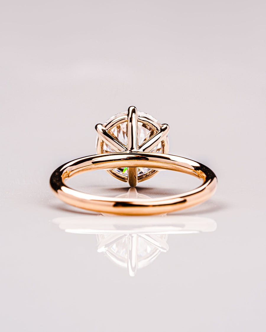 1.60 CT Round Cut Solitaire Moissanite Engagement Ring - Barbara Maison 