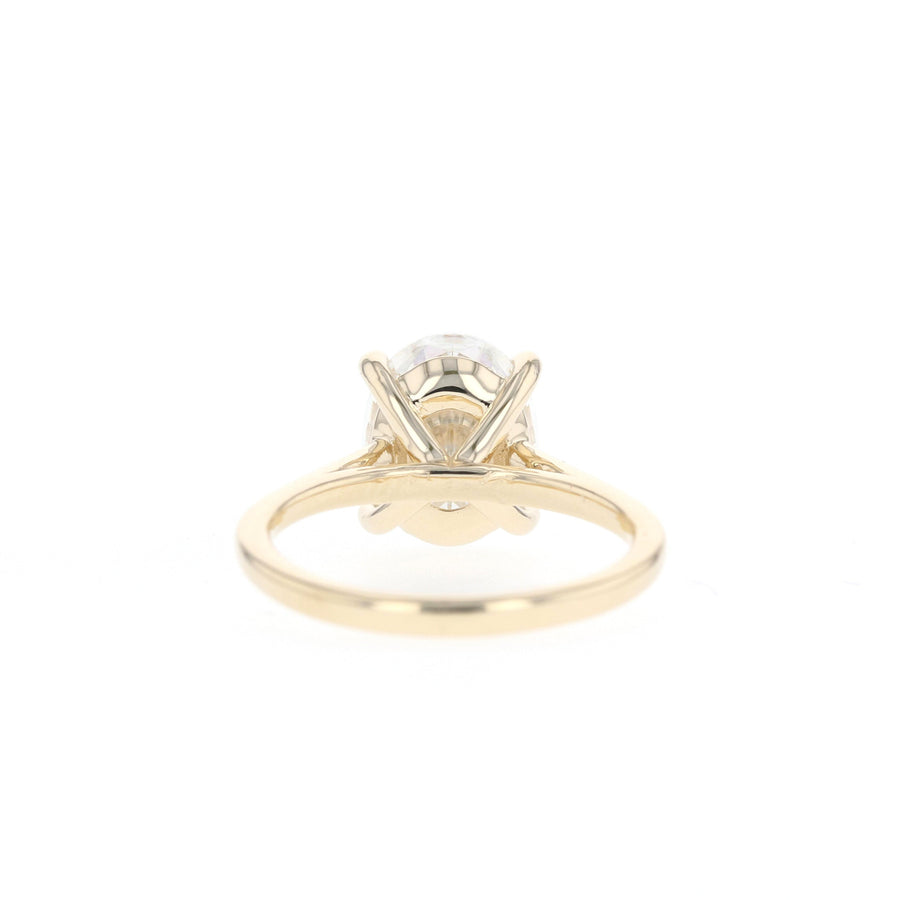 0.84-2.72 CT Oval Cut Solitaire Moissanite Engagement Ring - Barbara Maison 