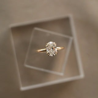 0.88 CT Round Solitaire Moissanite Engagement Ring - Barbara Maison 