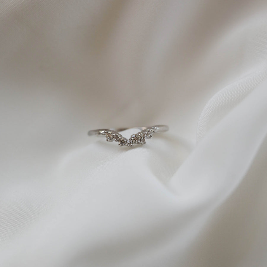 0.13 Curved Moissanite Wedding Band