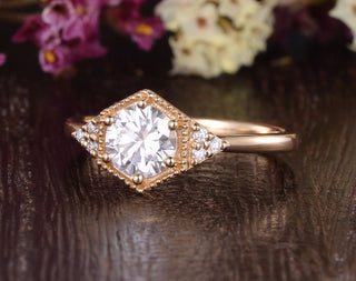 1.60 CT Round Cut Vintage Art Deco Moissanite Engagement Ring - Barbara Maison 