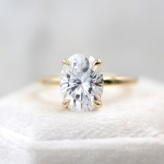 3.50 CT Oval Cut Solitaire Moissanite Engagement Ring - Barbara Maison 