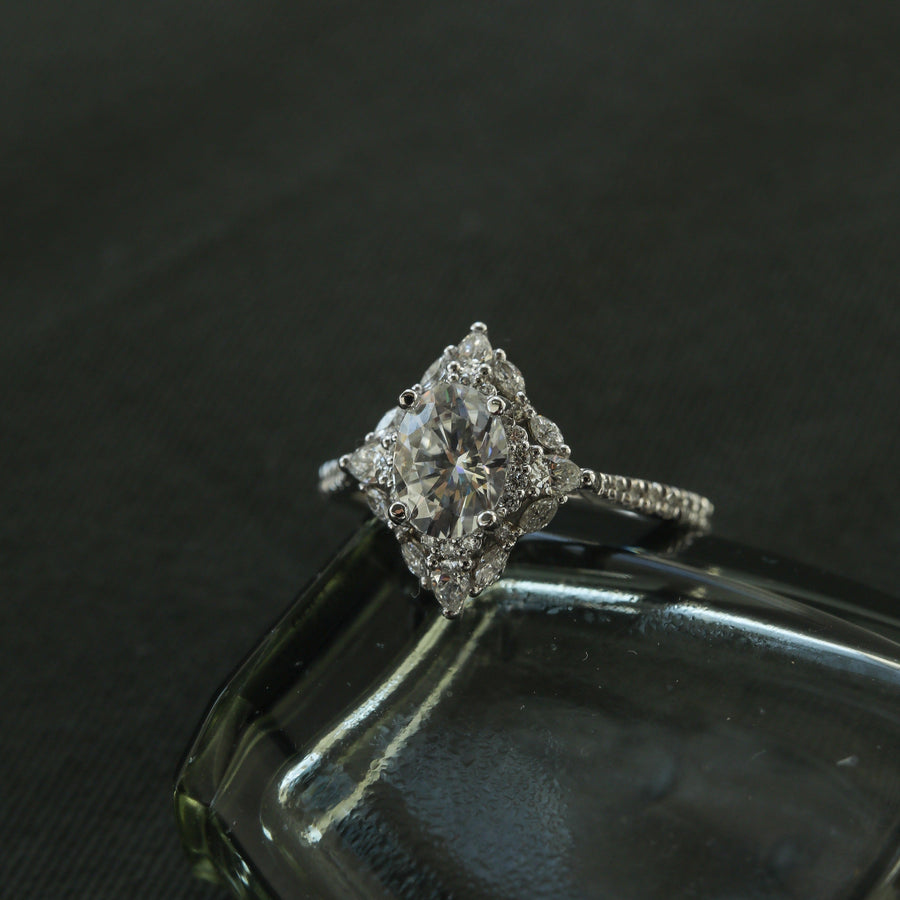 0.84 CT-1.33 CT Oval Cut Cluster Moissanite Engagement Ring - Barbara Maison 