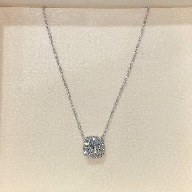 1.0 CT Round Halo CVD F/VS Diamond Necklace - Barbara Maison 