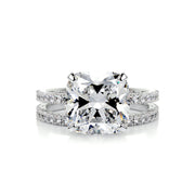 3.0 CT Cushion Solitaire CVD F/VS Diamond Bridal Ring Set - Barbara Maison 