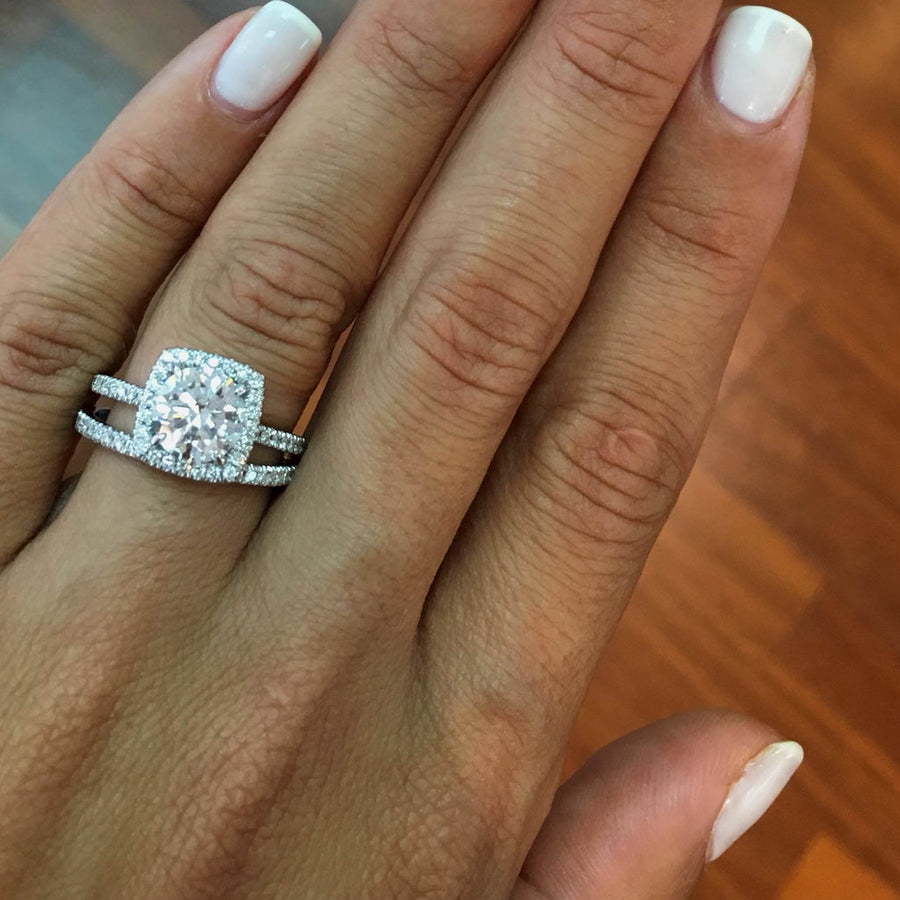 2.0 CT Round Halo CVD F/VS Diamond Bridal Set - Barbara Maison 