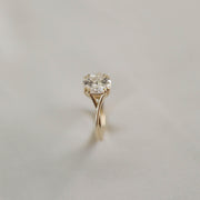 0.84 CT-1.91 CT Oval Cut Solitaire Moissanite Engagement Ring - Barbara Maison 