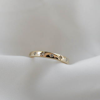 0.10 Moissanite Wedding Band