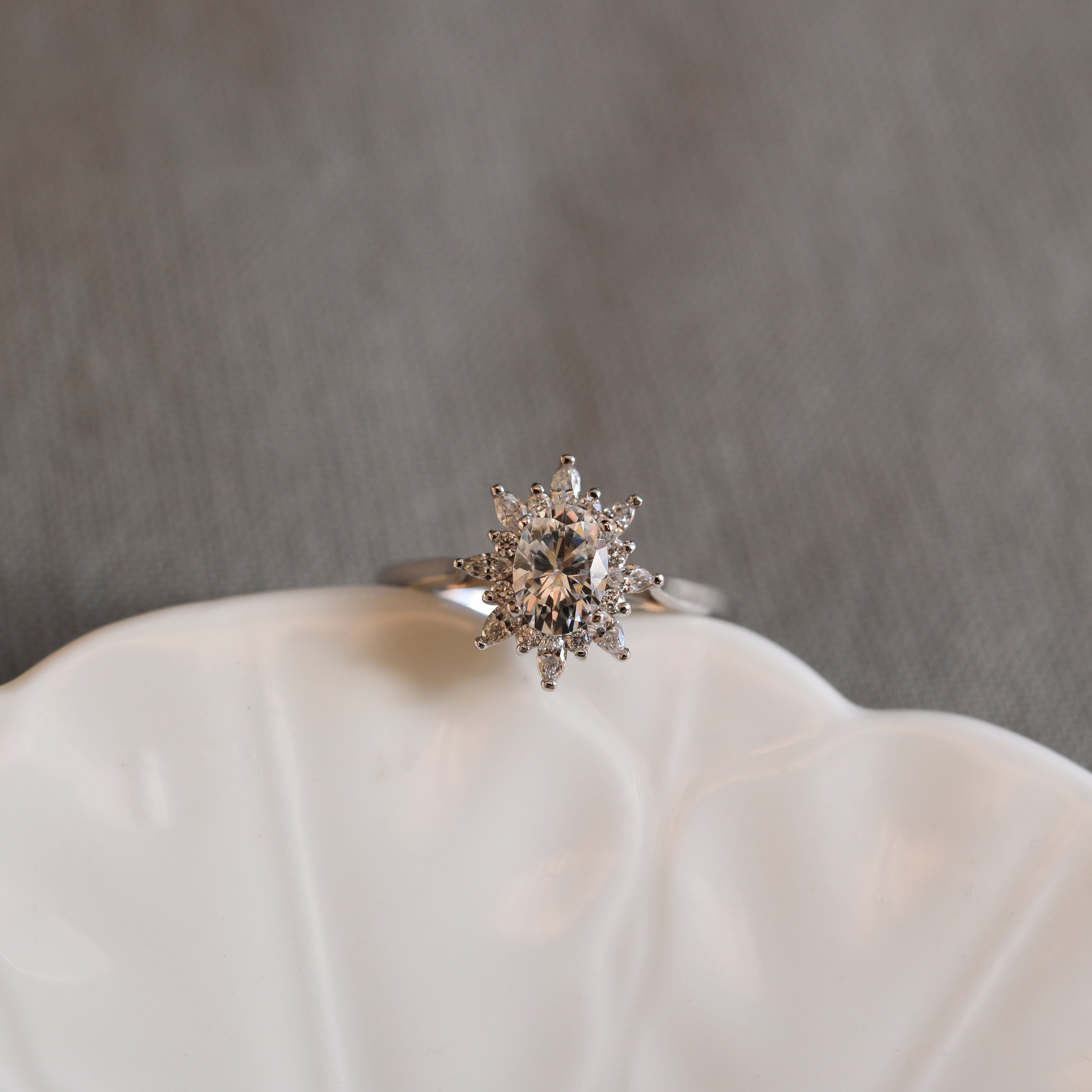 0.88 CT-1.33 CT Oval Cut Cluster Halo Moissanite Engagement Ring - Barbara Maison 