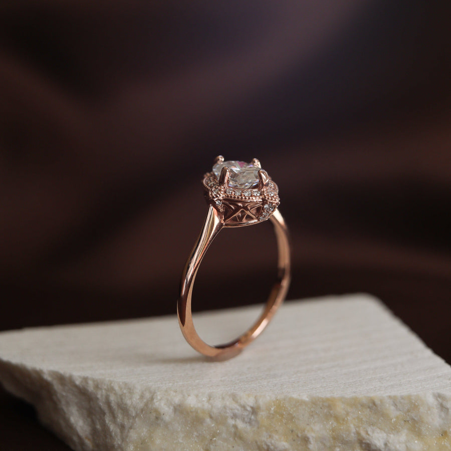 0.84 CT-1.33 CT Oval Cut Vintage Moissanite Engagement Ring - Barbara Maison 