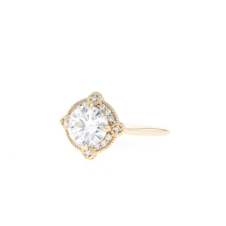 0.88 CT Round Cut Vintage Moissanite Engagement Ring - Barbara Maison 