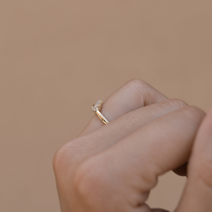 0.22 Baguette Curved Moissanite Wedding Band