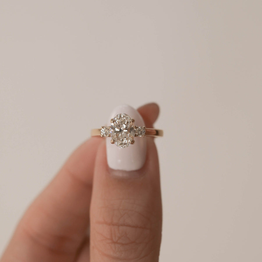 1.33 CT Oval Cut 3-Stones Moissanite Engagement Ring - Barbara Maison 