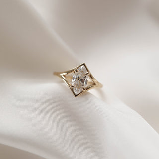 1 CT Marquise Cut Solitaire Split Shank Moissanite Engagement Ring - Barbara Maison 